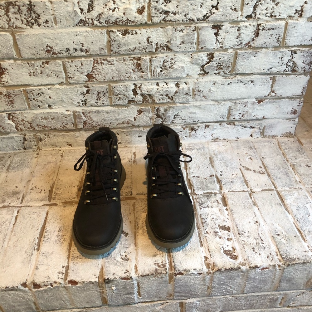 New  without box. Cat Waterproof boots